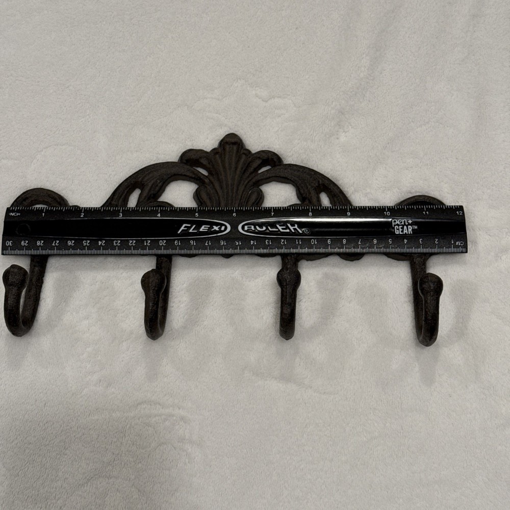 Vintage Cast Iron 4-Hook WallMount Hooks W/ Wheat Sheath & Scroll Design 12X6”
