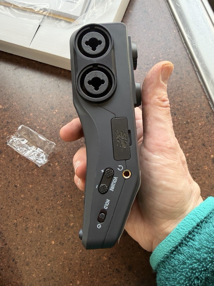 Zoom H6 Digital Recorder- Complete Podcast Equipment Bundle