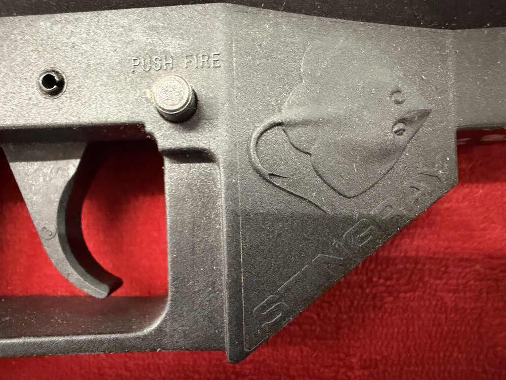 Brass Eagle Stingray paintball gun with 200rd Loader