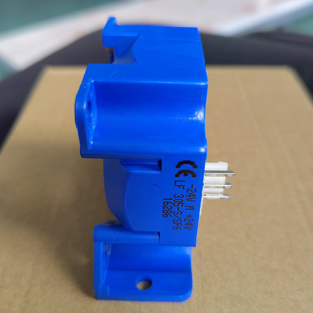 1PC LF305-S/SP6 For LEM Current Sensor fast shipping