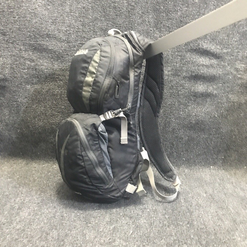 Camelbak LOBO 100 oz / 3L Capacity Hydration Backpack Black/Silver NO Reservoir