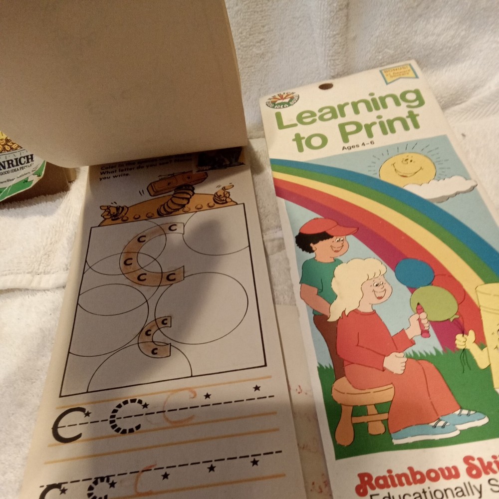 4 Vintage Rainbow Skill Builders Learning activity books Education 4-7 diff pre