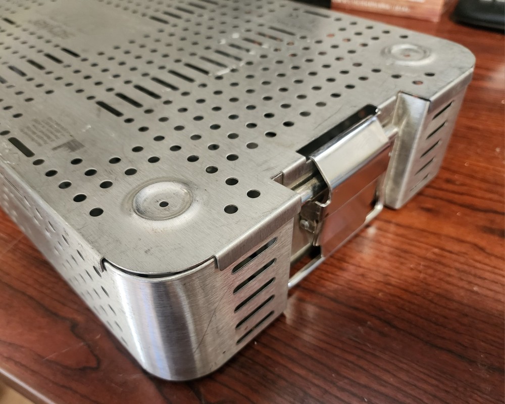 Stryker AIM Endoscopy Sterilization Tray 233-032-301