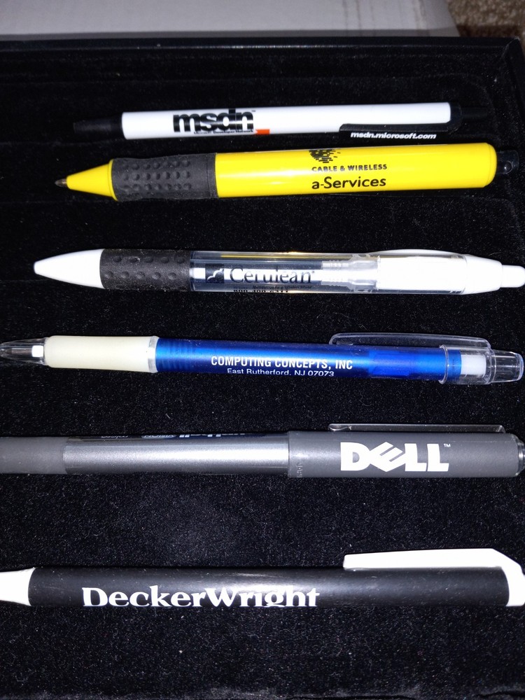 12 Windows, Dell , Microsoft And Other Collectable Computer Pens