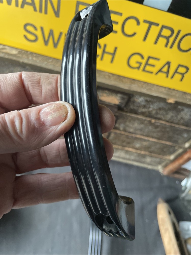 Black Bakelite HEMO Ribbed Curved Pull Push Grab Door Handle