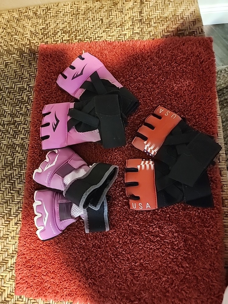 Everlast Fingerless Workout Gloves With Padding