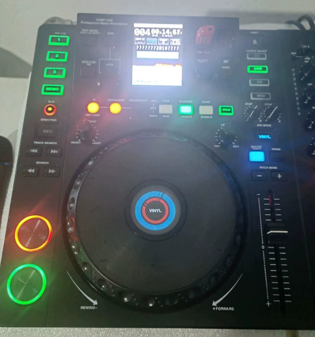 1pcs Gemini cdm7000 DJ mixer