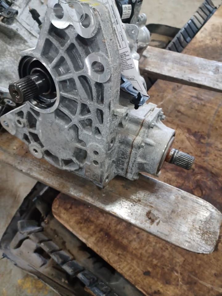 XT6 2025 Transfer Case 3187885