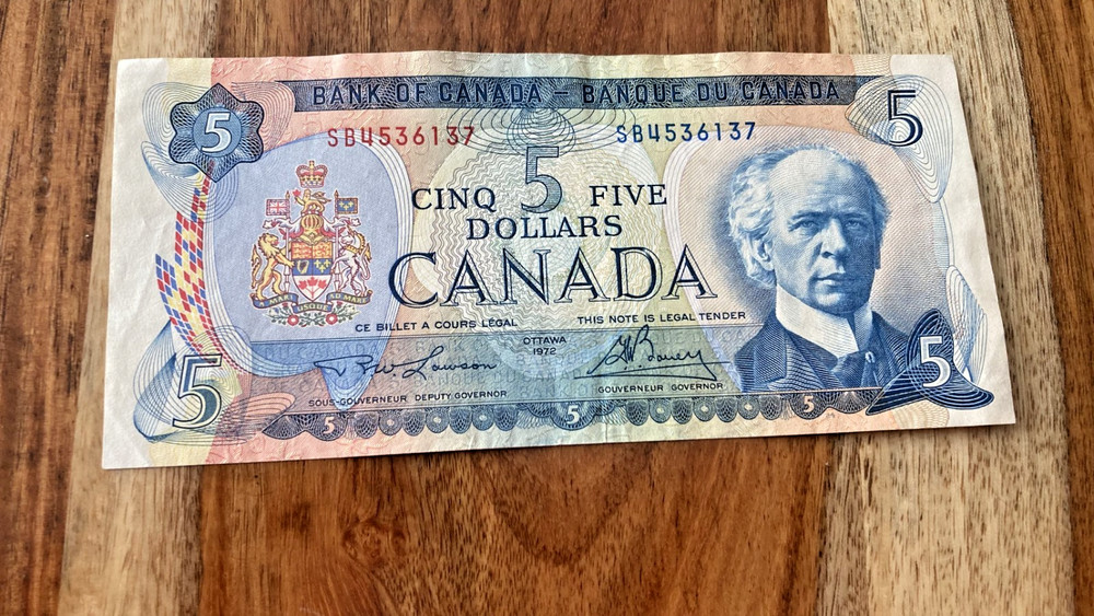 1972  CANADA 5 DOLLAR  NOTE UNC