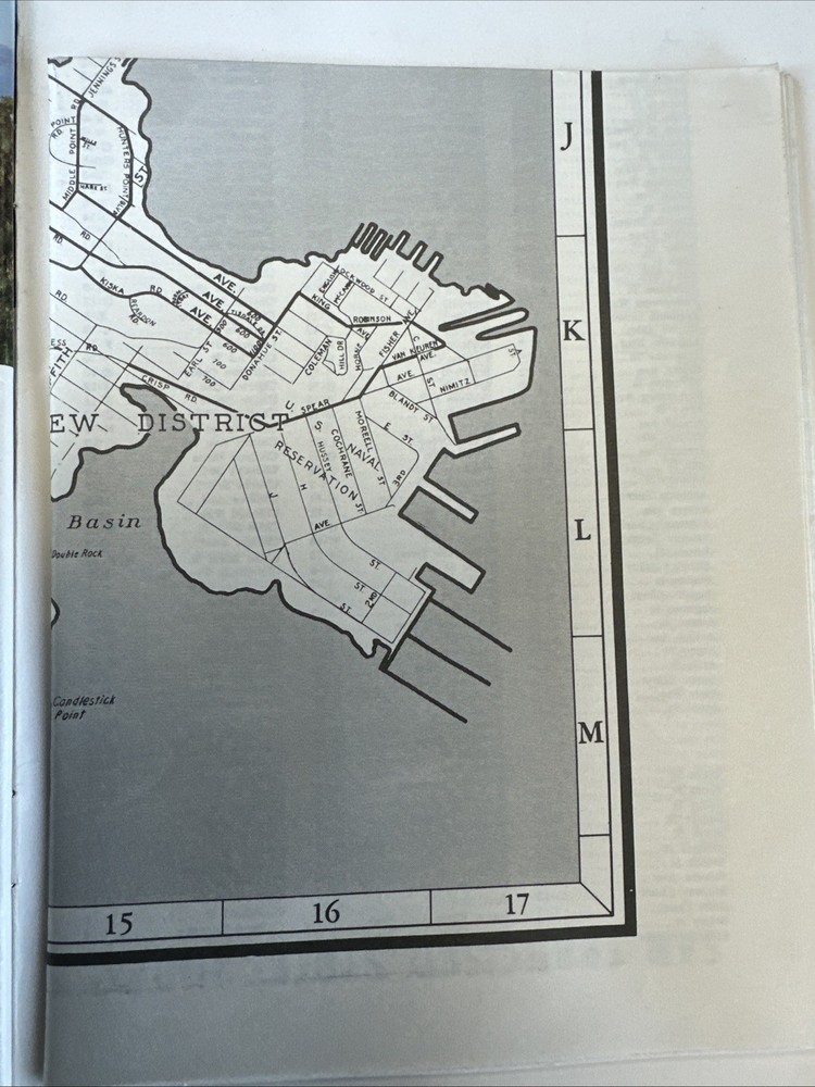 1969s San Francisco Souvenir Book w/Map. Nice shape original
