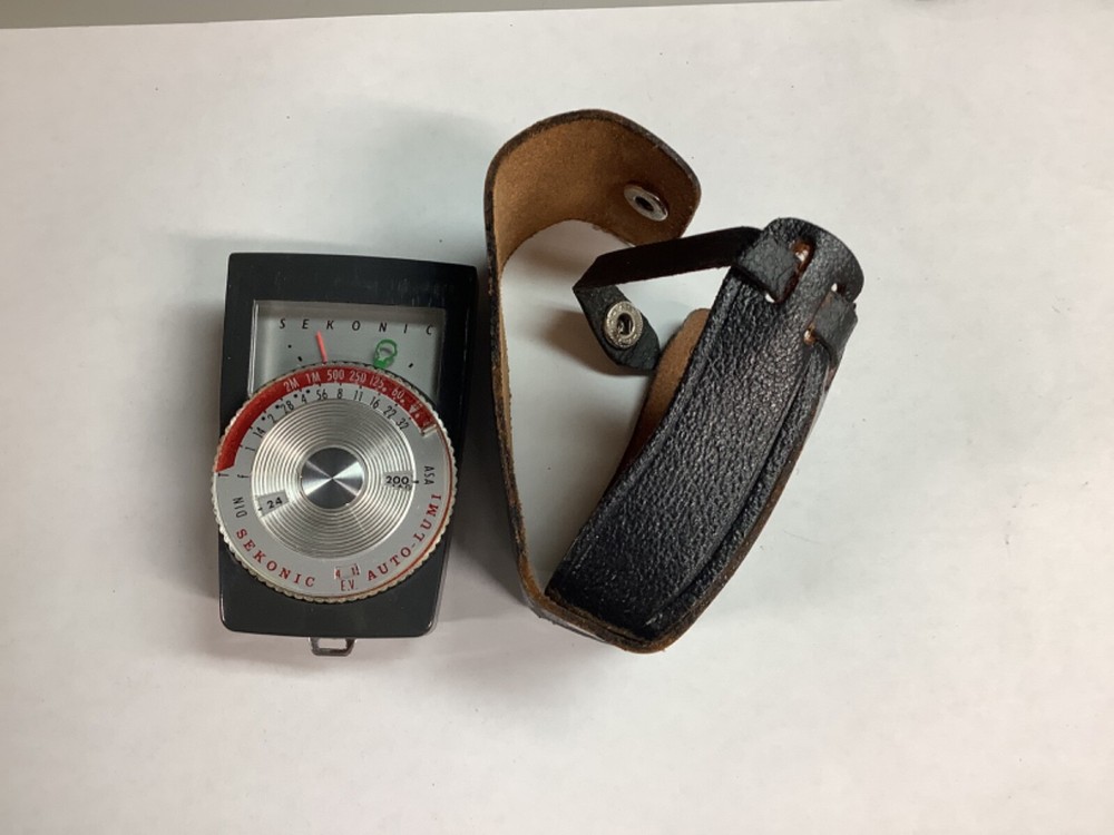Sekonic Auto Lumi Light Meter Model 86