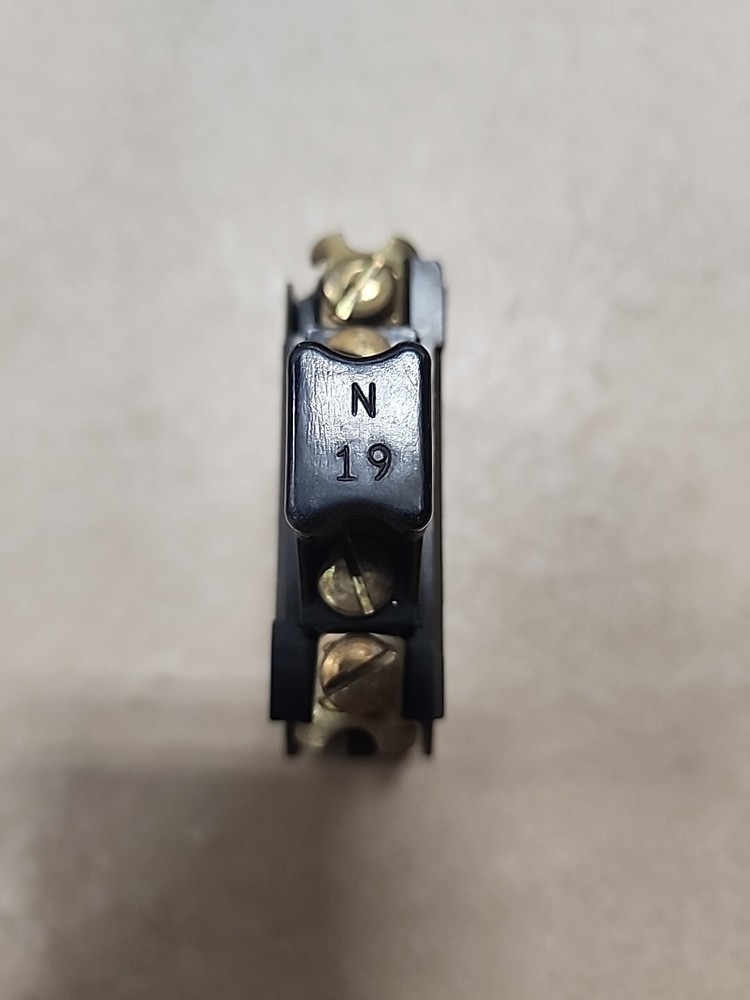 ALLEN-BRADLEY 816-BOV4