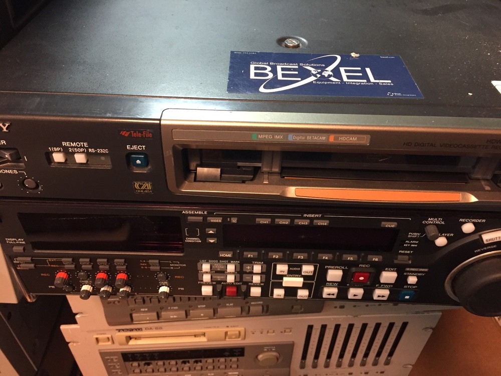 Sony HDW-D2000 D2000 HDWD2000 HD Digital VideoCassette Recorder -Tested - Nice!