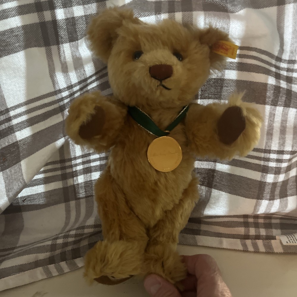 Streiff Bear For Danbury Mint 2001