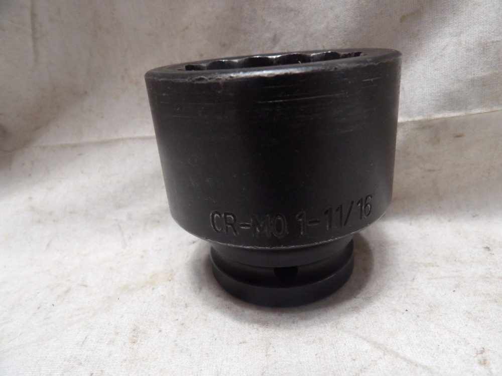 Williams 3/4" Drive 1-11/16" Impact 12 pt. Socket 38454