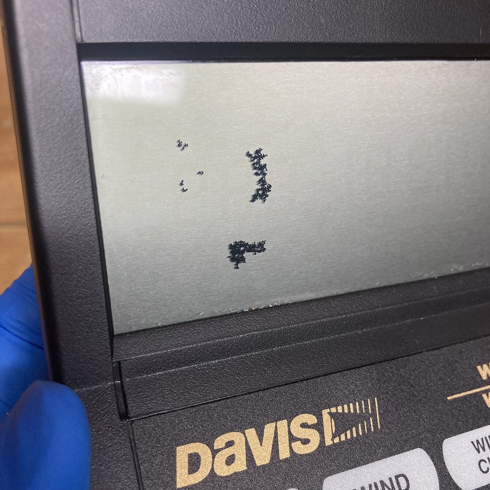 Davis Instruments Weather Wizard III 7425 Display only. ** HAS SCREEN ISSUE**