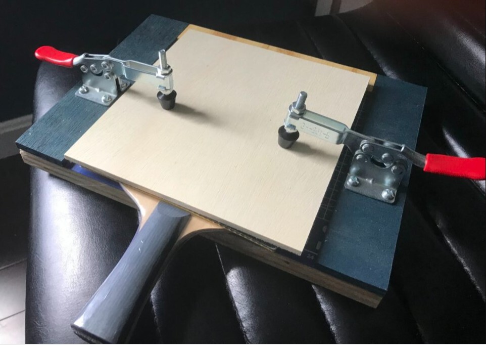Paddle Press - The table tennis paddle assembly tool