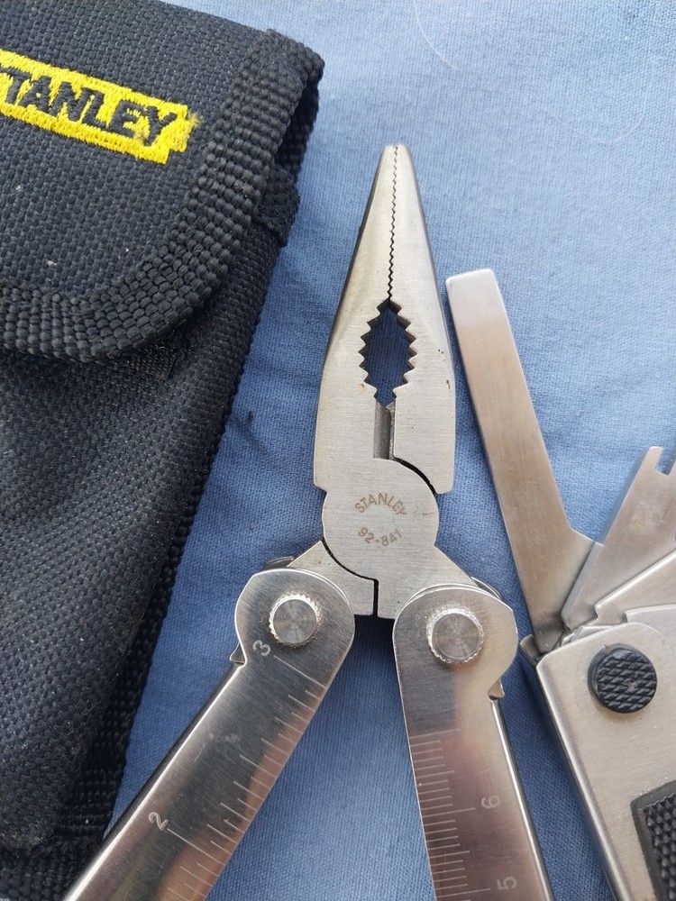 2 multi tool 1 Winchester 1 Stanley