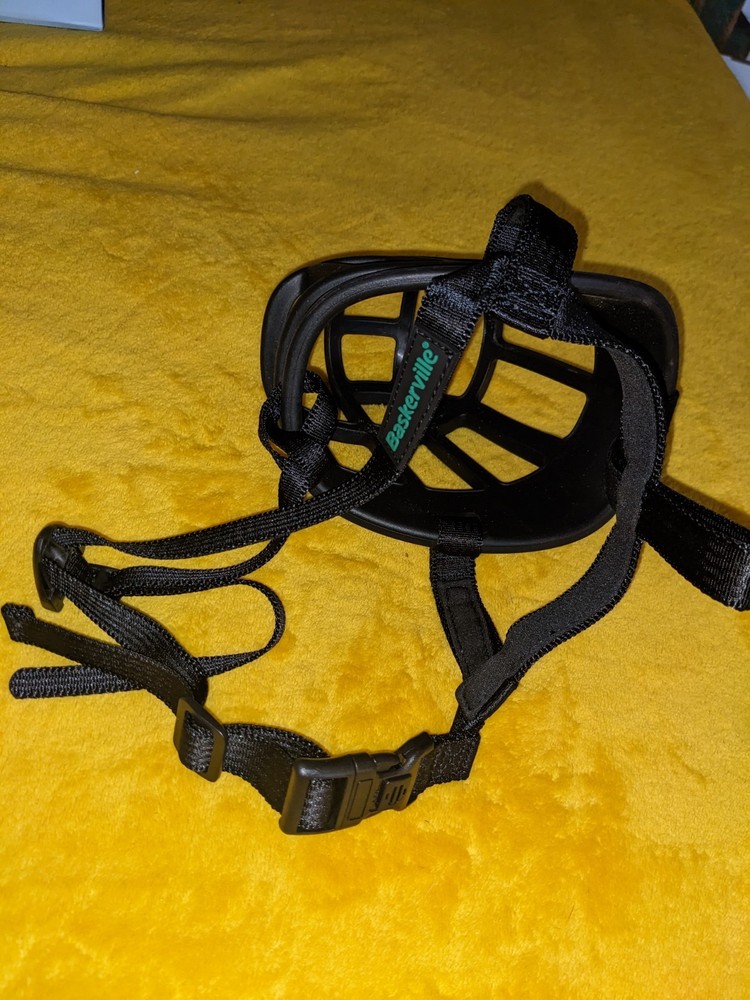 Baskerville Ultra Muzzle for Dogs, Size 6 - Black