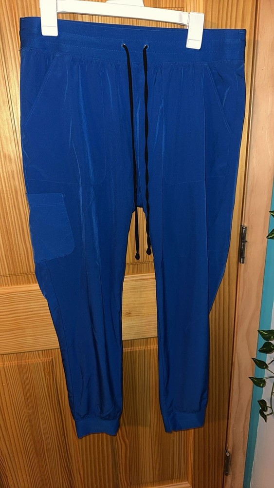Maevn Scrub Set for Women