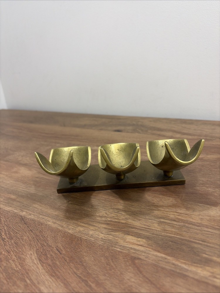 Vintage RARE Solid Brass Metal PIPE STAND Pug Stand Solid Brass Base USA Triple