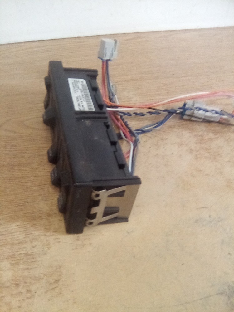 International Prostar 3549776C4 Dash Switch Panel