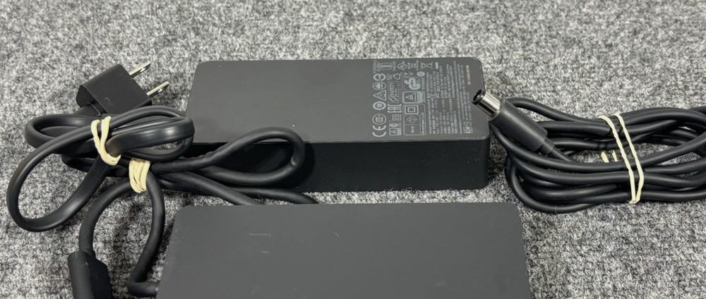 Microsoft Docking Station for Surface Pro 3,4,5,6 1661 W/ ADAPTER