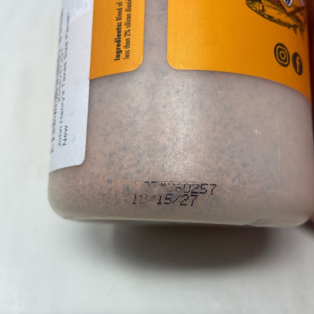 John Henry’s Texas Size Pecan Rub 26oz Orange Label