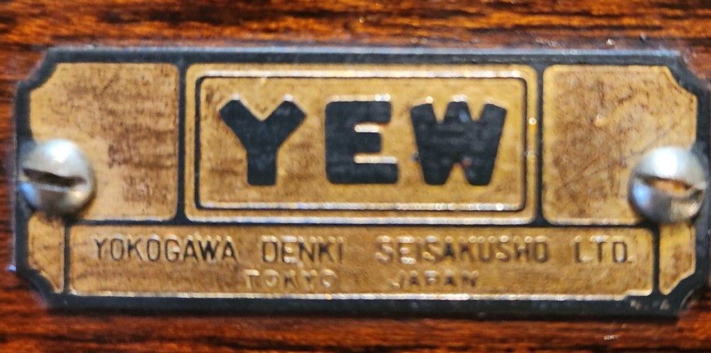 YEW Voltmeter MP2 Tokyo Japan Electrical