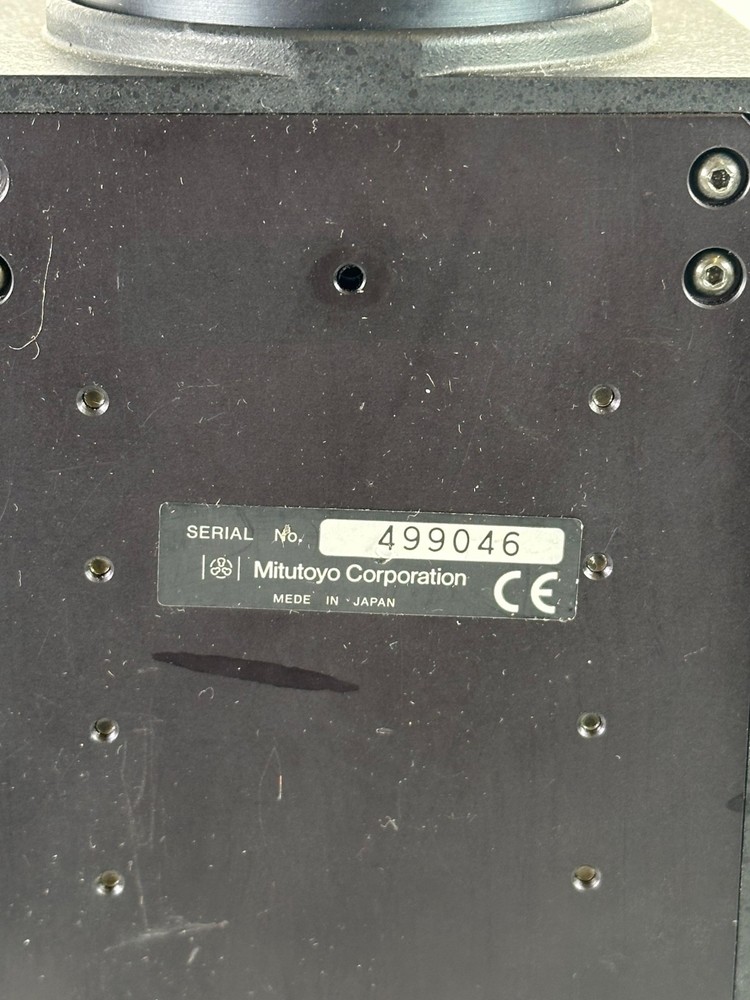 Mitutoyo VM ZOOM 40 Microscope