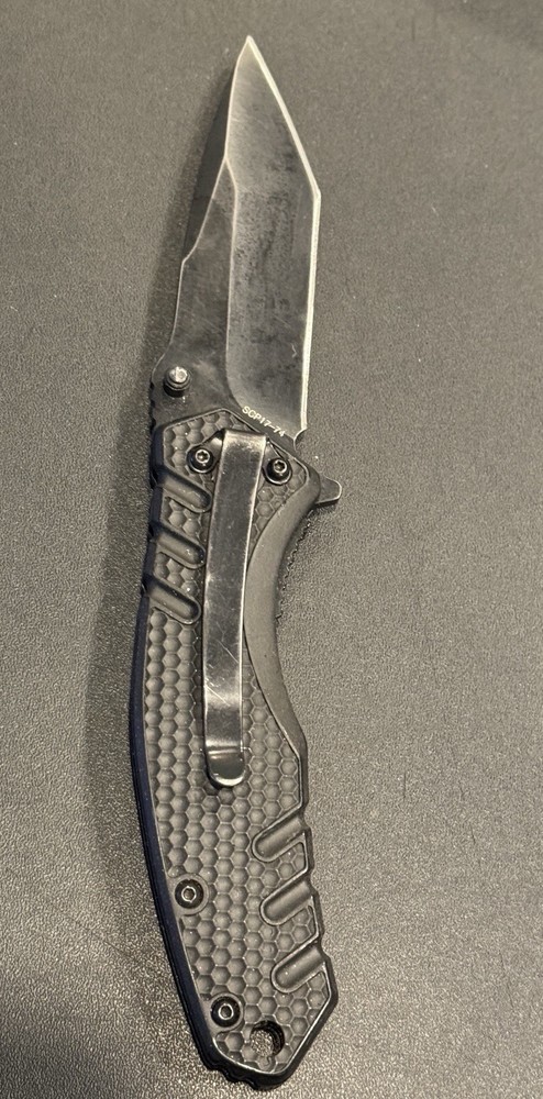 Schrade SCP 17-74 folding knife
