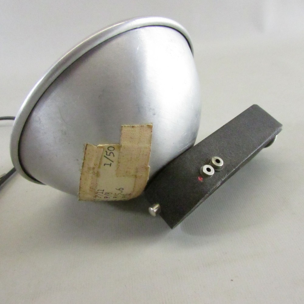 VTG Flash unit. Metal construction