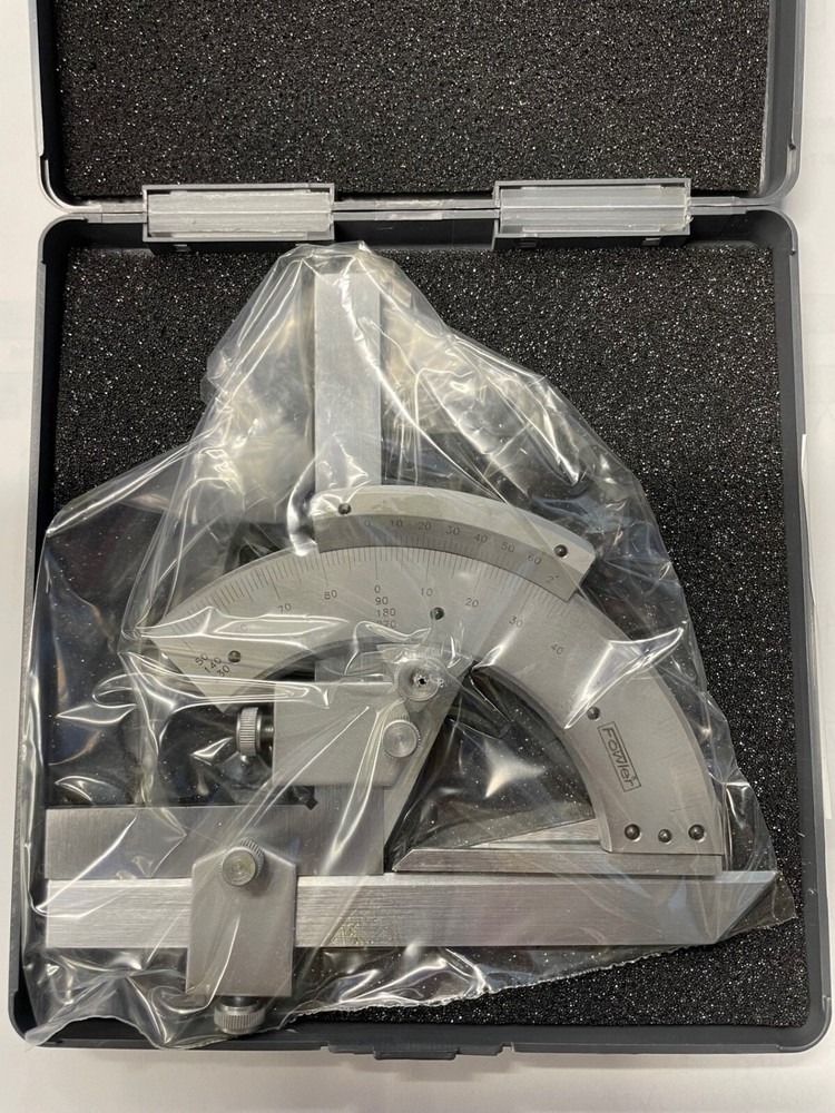 Fowler 52-447-000-0 Universal Bevel Protractor. 0—320°
