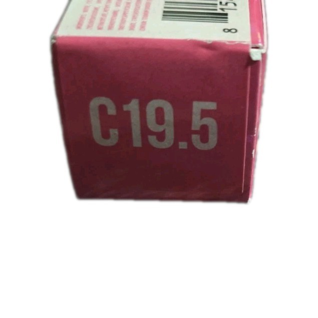 Jeffree Star Cosmetics Magic Star Concealer C19.5 Full Coverage Long Wearing..