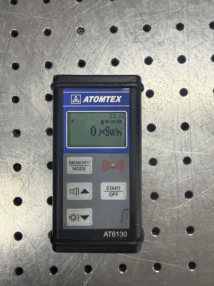 ATOMTEX AT6130 Radiation Survey Meter Tested w/ Am241 Shielding Response