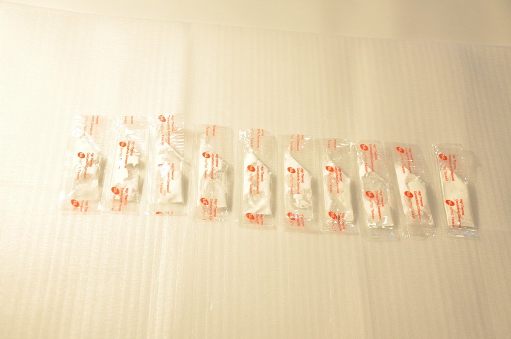 5 bag White Thermal Grease Silicone Compound Paste For PC CPU GPU Heatsink LED