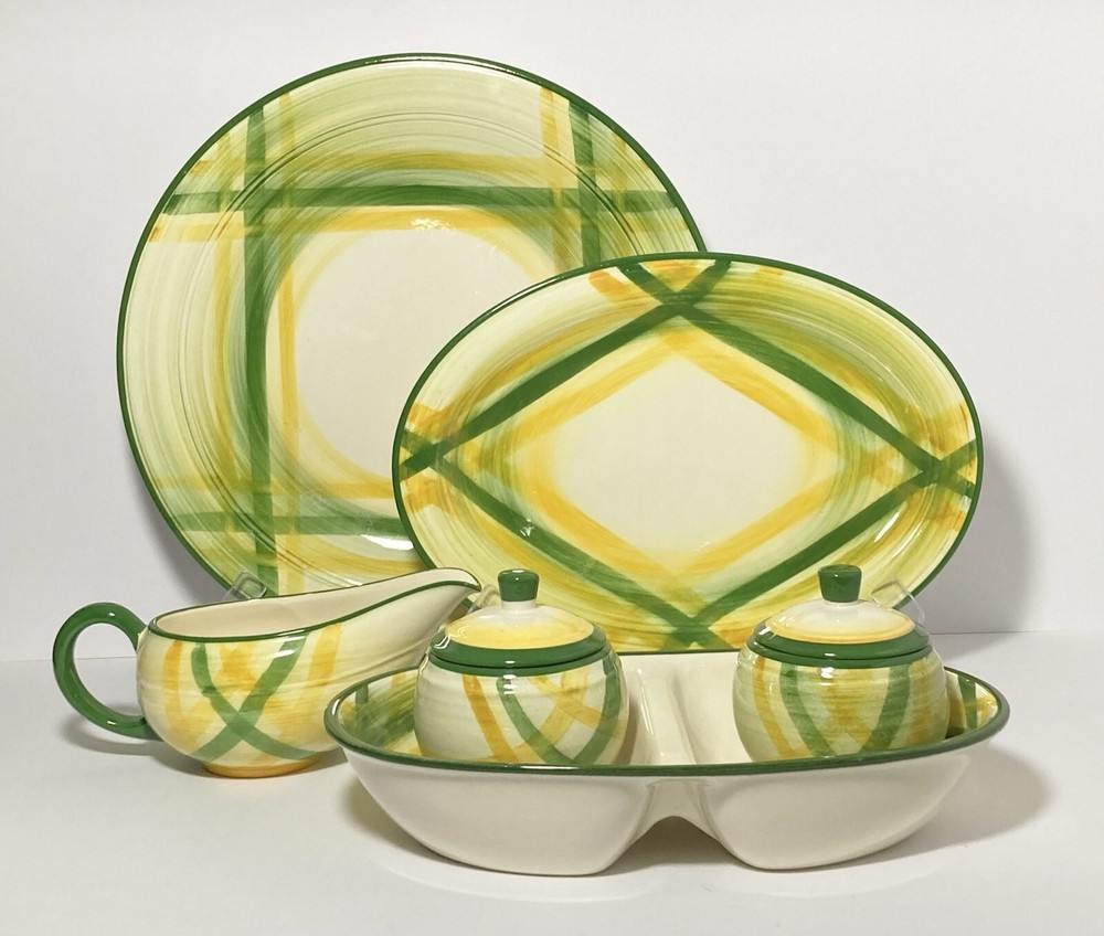 Metlox “Gingham” 6-Piece Ceramic Dinnerware Serving Hostess Set