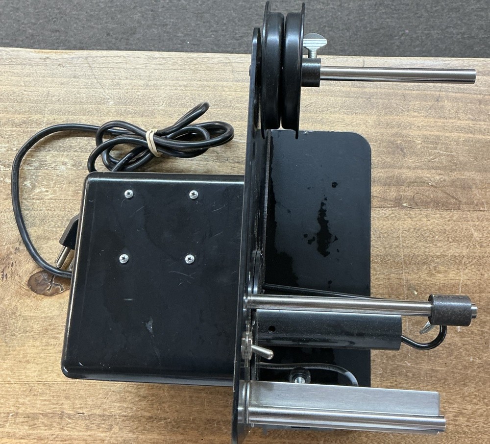 Uline H-1276 Label Maker