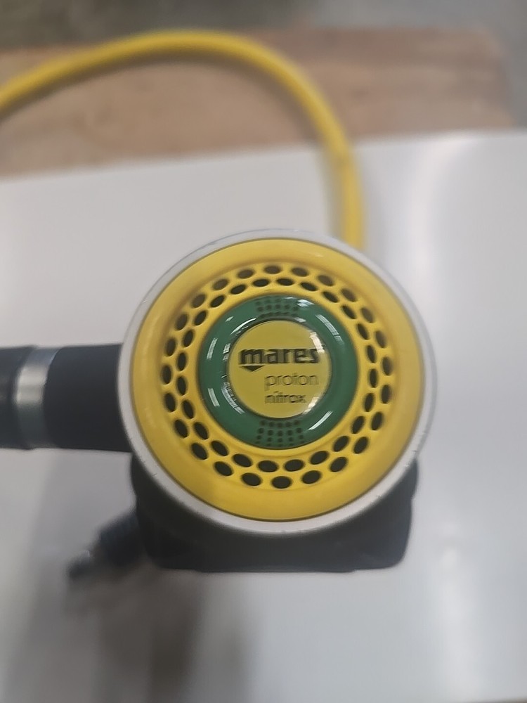 Mares PROTON Nitrox 2nd Stage With Hose