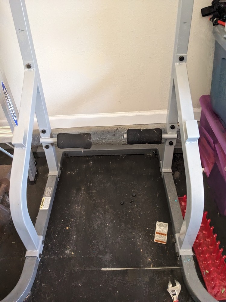 power tower pull up bar dip station
