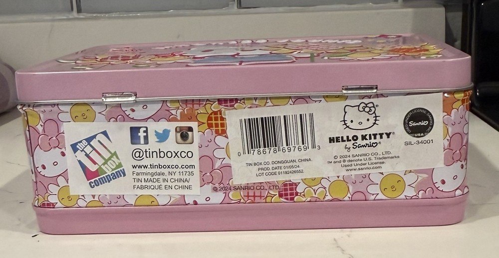 Hello Kitty Sanrio Metal Lunch Box Tin Storage Case Kindness Counts