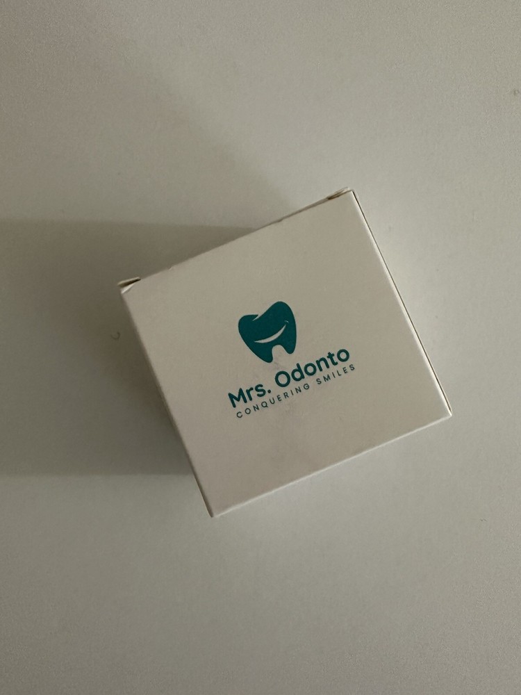 Mrs. Odonto Retainer Case (2-Pack) for Carrying Braces, Dentures, & Aligners