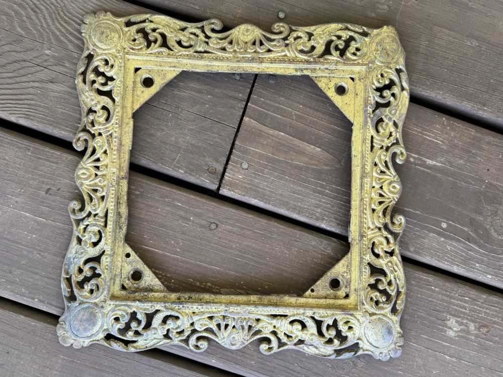 Ornate Brass Plant Stand Top