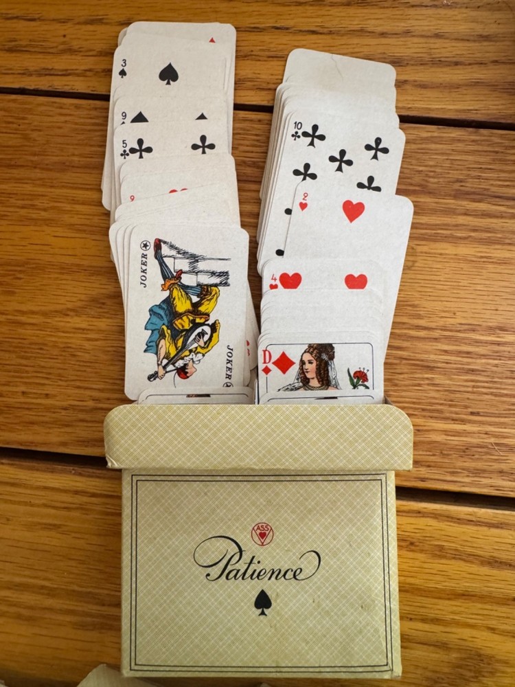 WWII GERMAN ORIGINAL PLAYING CARDS 6 PACK UNISSUED