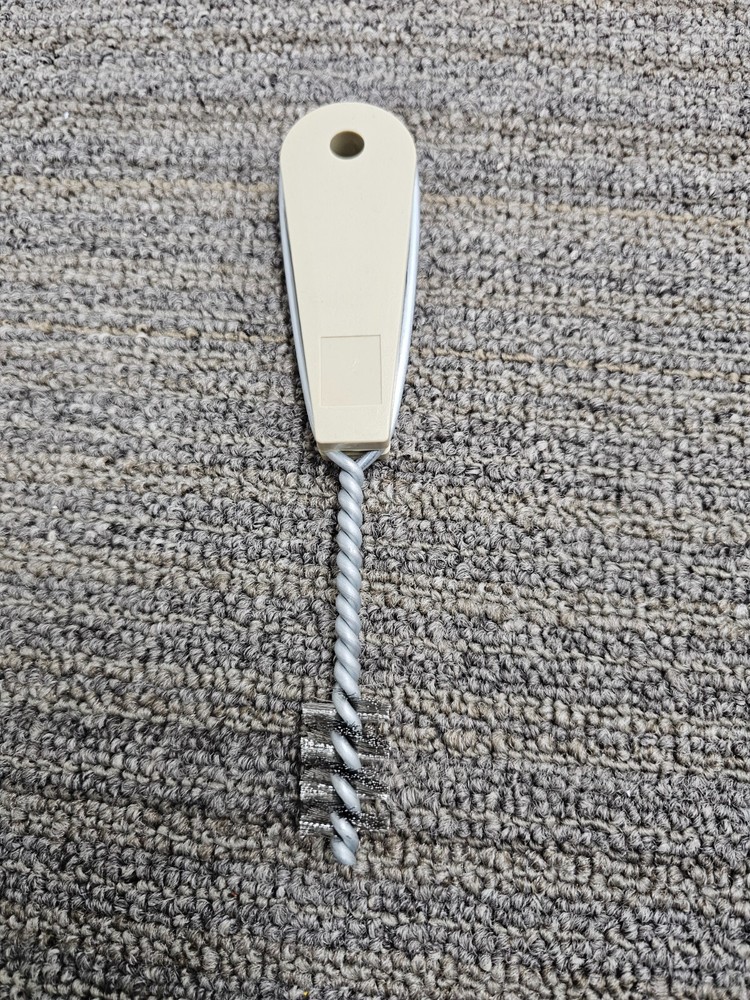 (QTY 36) Prime Source 1/2" E-Z Clean Fitting Brush 52803 Plastic Handle