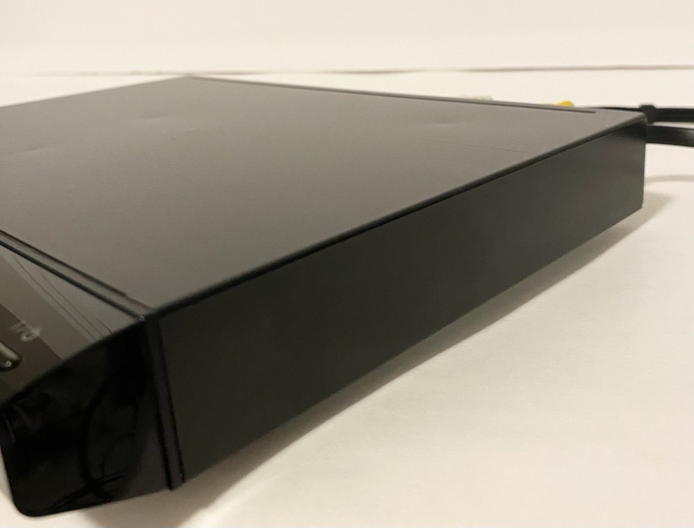 Sony DVP-SR210P DVD Player With Remote Control Tested Working