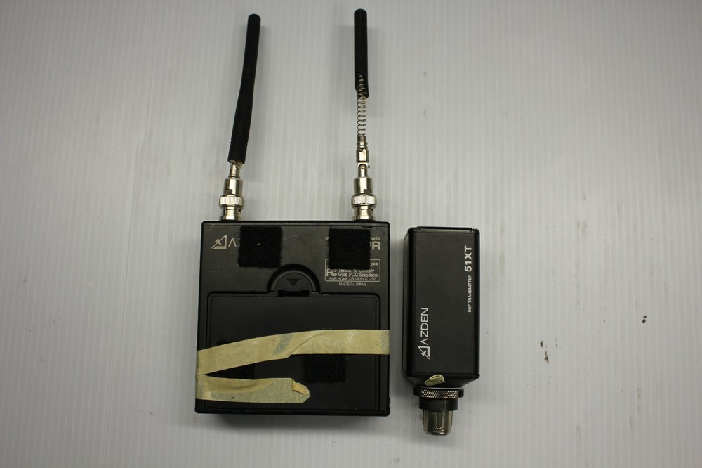AZDEN 200UPR WIRELESS RECEIVER WITH 51XT UHF TRANSMITTER