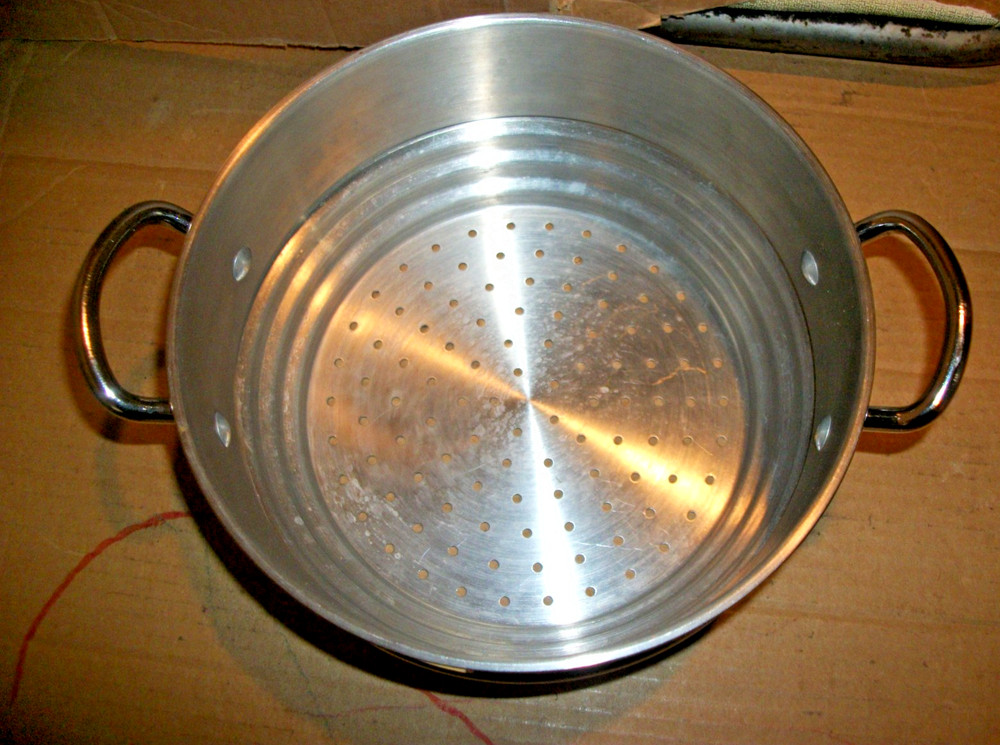 Universal Steamer/Strainer Insert - Thick Stainless Steel - Unbranded