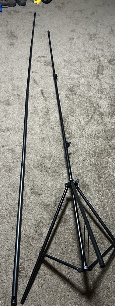 Savage Light Stand with Boom 10 ft MISSING PIECES?