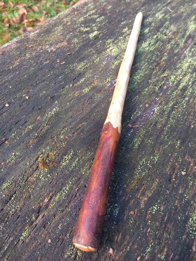 Juniper Wood Wand Nr. 3  Witchcraft, Pagan, Juniperus communis, Spell casting